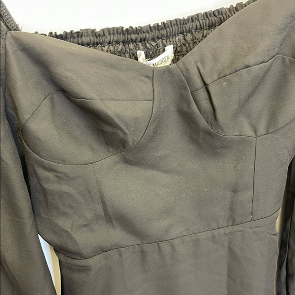 Steve Madden Black Sheath Dress with Bishop Sleeves and Square Neck - Picture 3 of 5